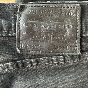 Men’s black Levi’s 510s